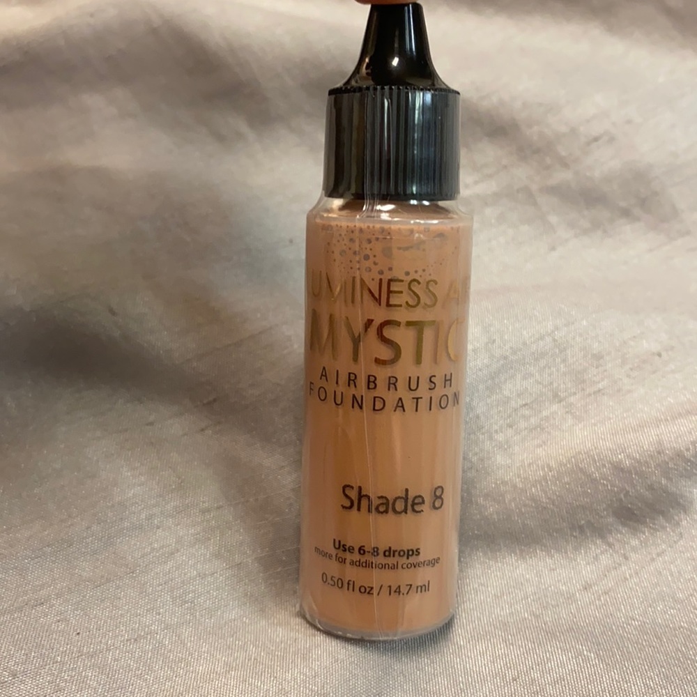 Luminess Air MYSTIC airbrush foundation